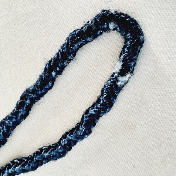 Corded Tapestry Belt Navy Blue Gold Tone 28 Waist Non Adjustable Hook Closure - Picture 6 of 12